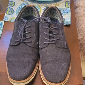 Nunn Bush Black and Tan Lace-Up Oxfords